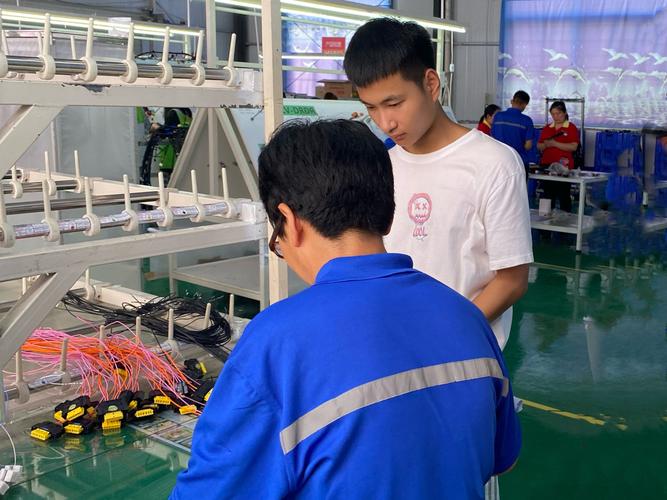 华北水利水电大学暑期实践丨扶贫小车间,脱贫"梦工厂"